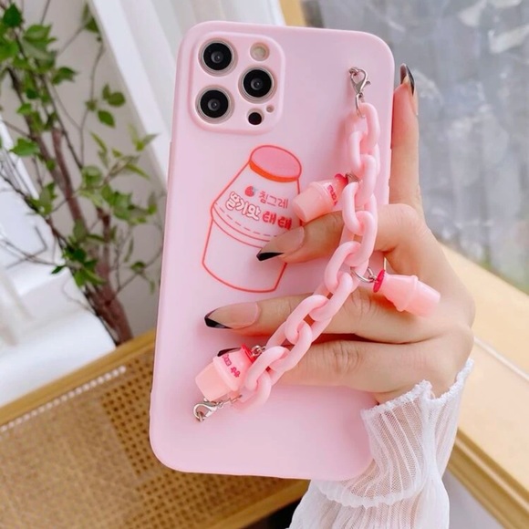 Amazon Other - Korean Strawberry Yogurt Drink iPhone 7plus Case